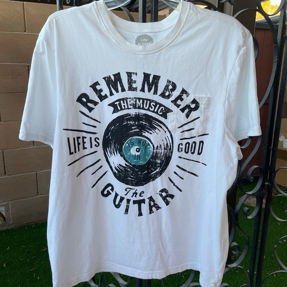 Life Is Good Sleep Short Sleeve Cotton Shirt Remember the Music The Guitar LG - Picture 6 of 10